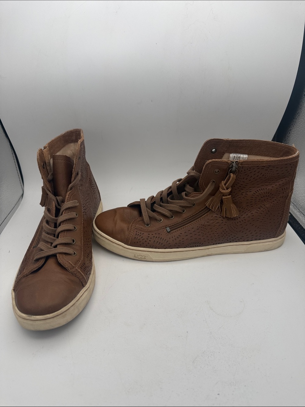 UGG Blaney Brown Leather Perforated High Top Sneakers Side Zip Tassel Sz 12